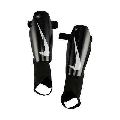 Nike charge voetbalbeschermers