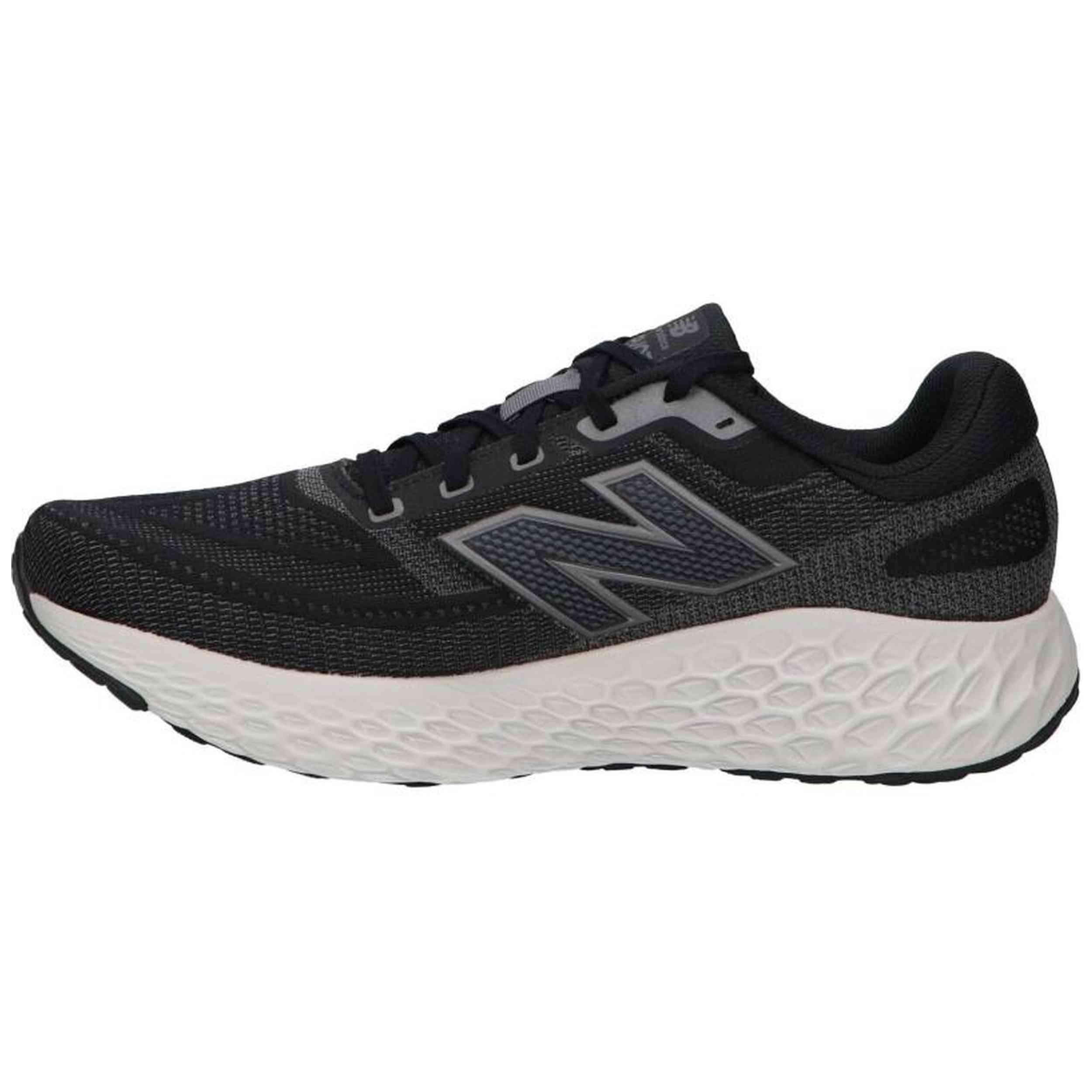 Scarpe da running New balance modello MEVOZV4 per uomini 4/5