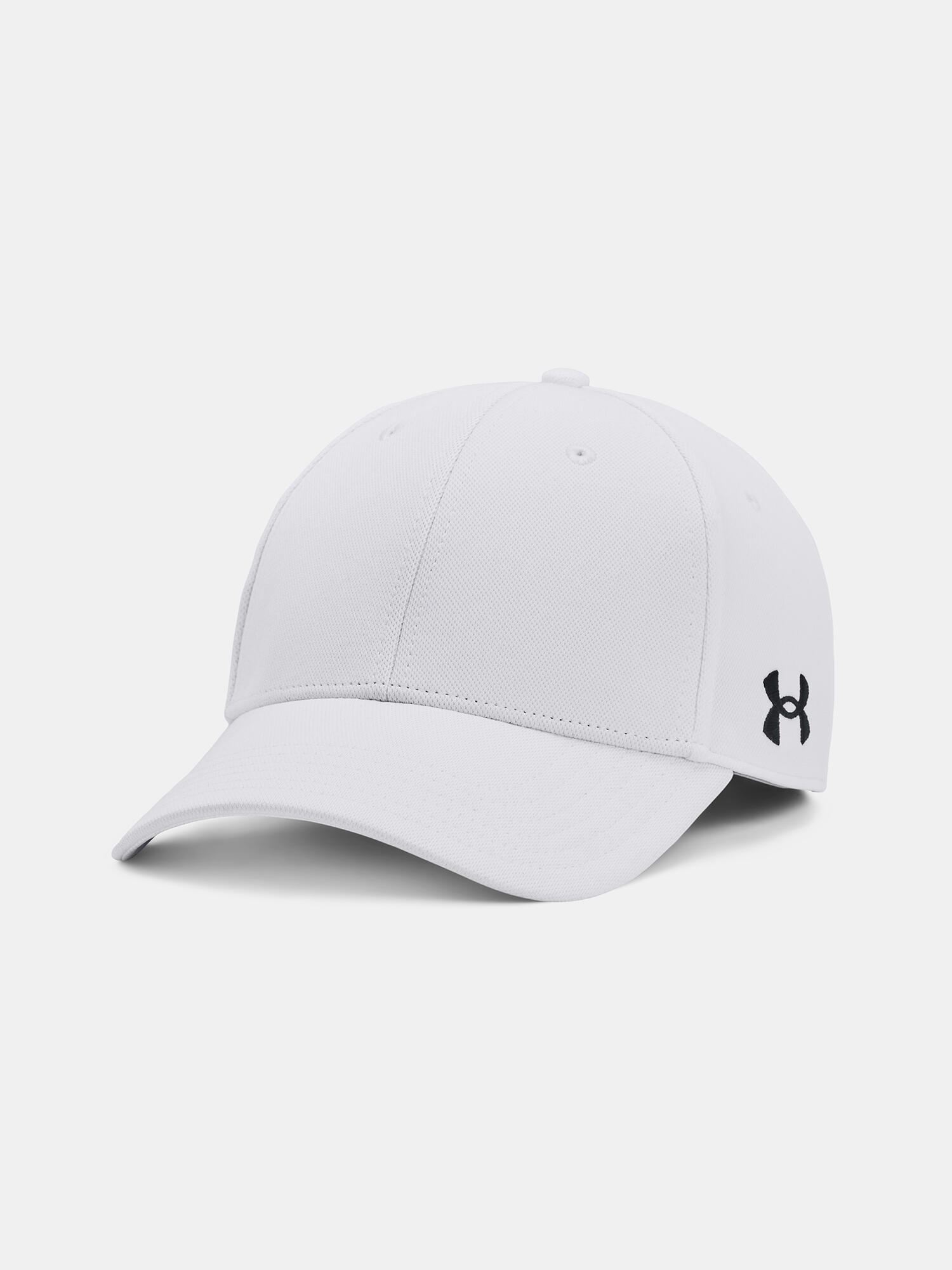 UNDER ARMOUR picture