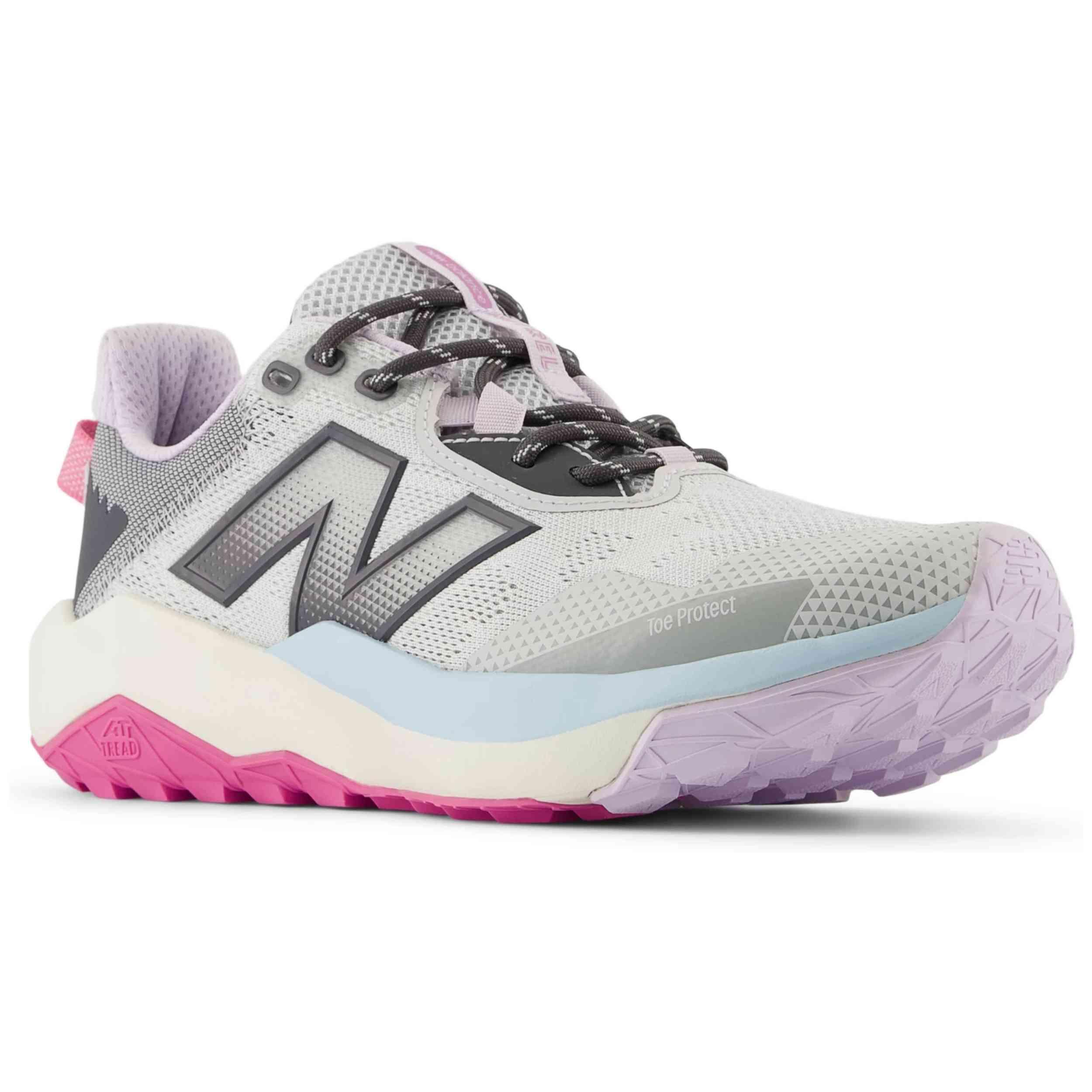 Chaussures de randonnee New balance modèle WTNTRV6 pour femmes 2/5