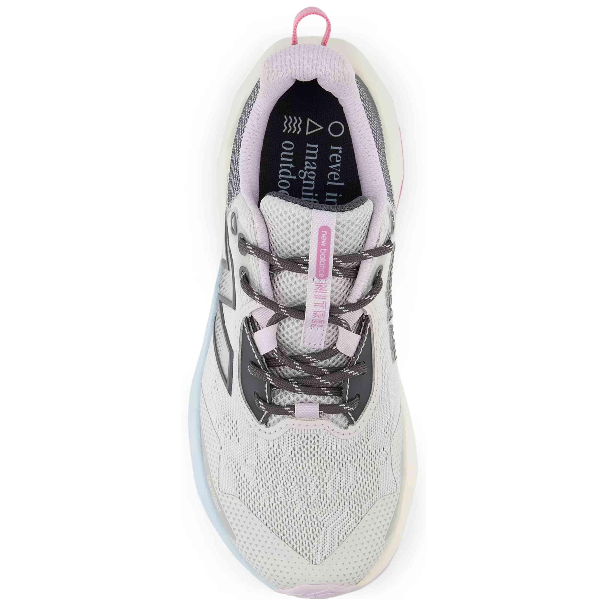 Chaussures de randonnee New balance modèle WTNTRV6 pour femmes 4/5
