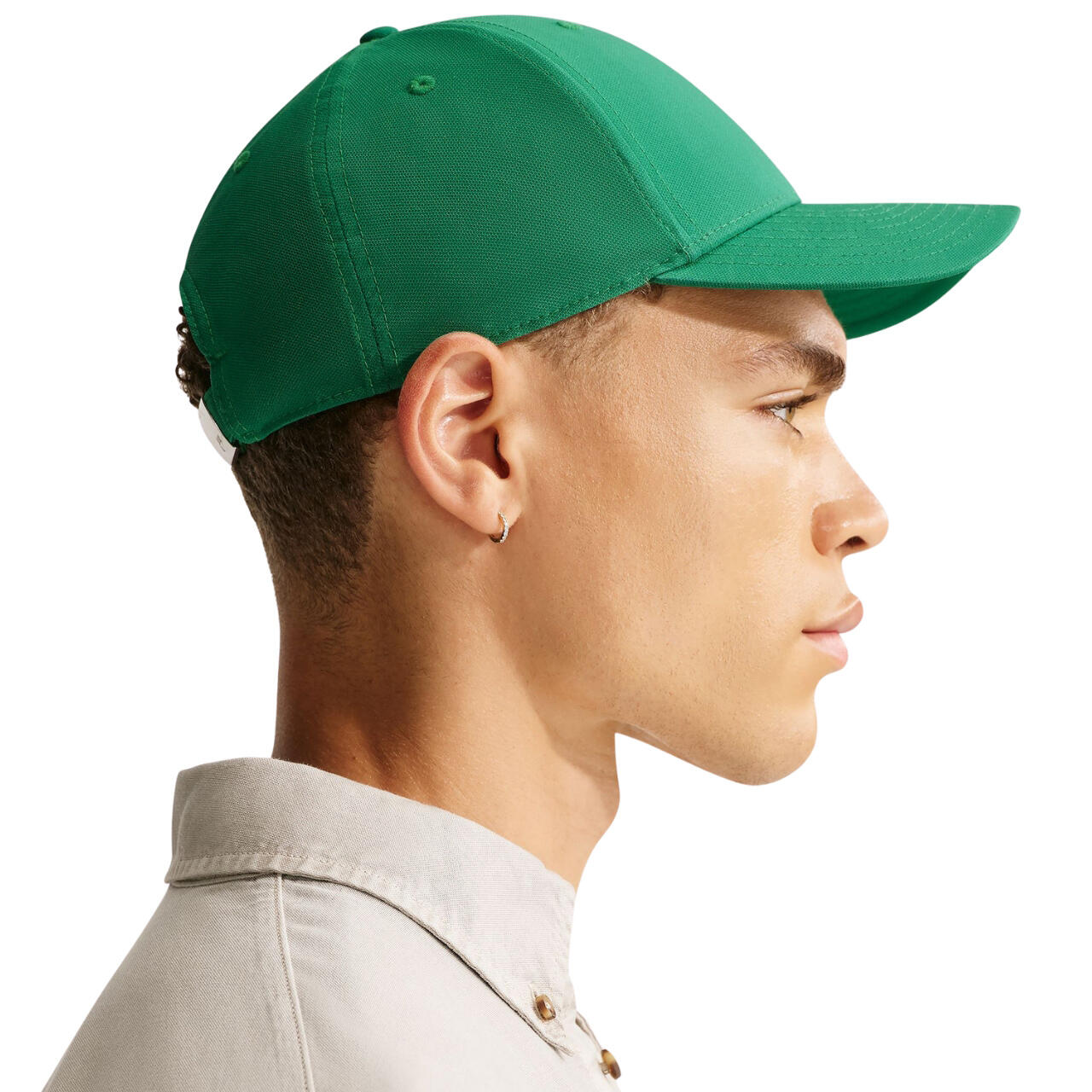 Boné unissexo com pala Nike Dri-FIT Club 4/6