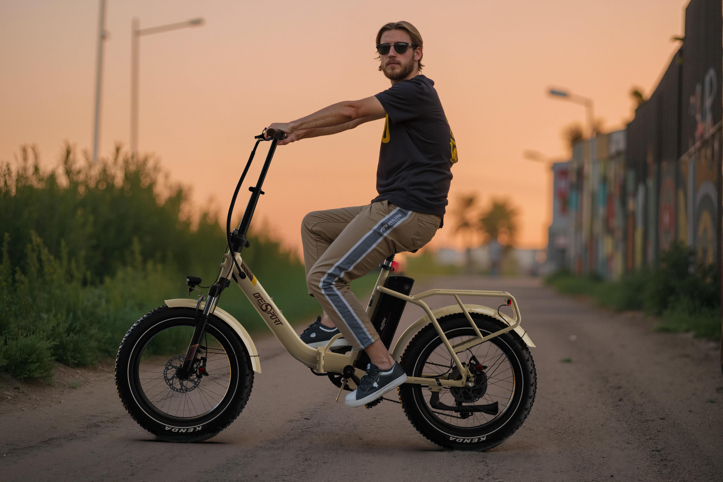 OT16 MAX – E-Bike Potente para Cidade & Off-Road, 48V 18Ah, 250W 7/7