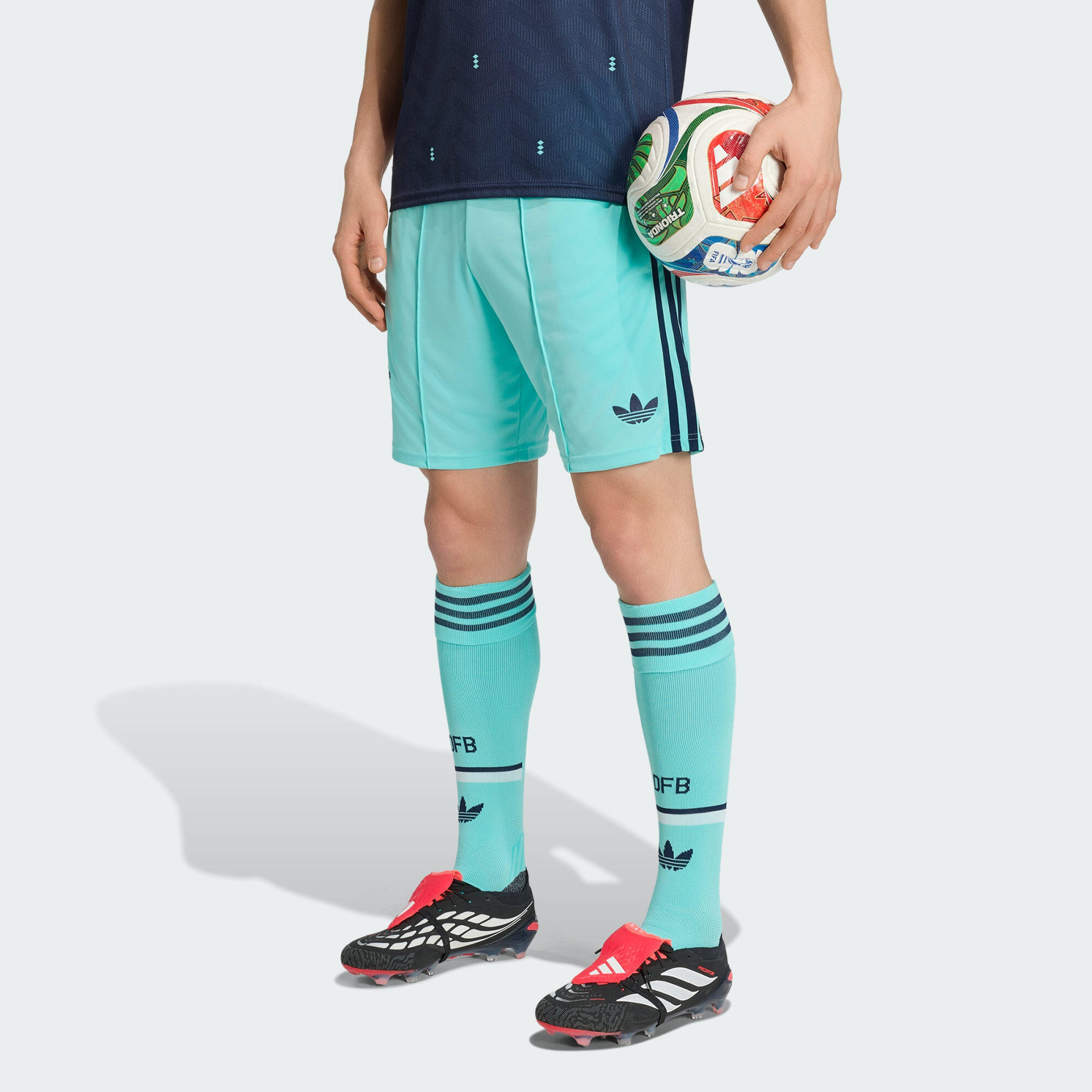 Short Away Germania 26 2/8