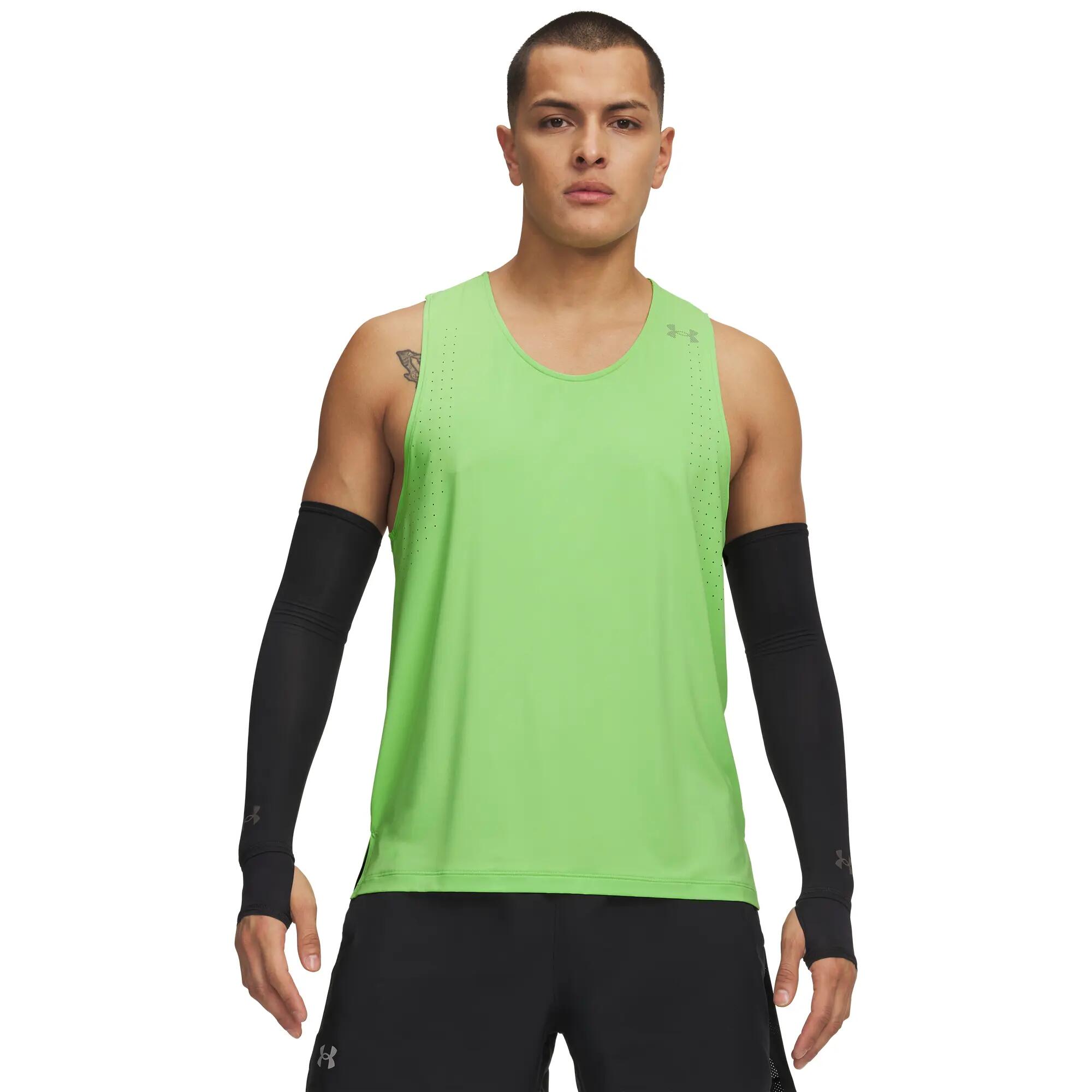 UNDER ARMOUR picture