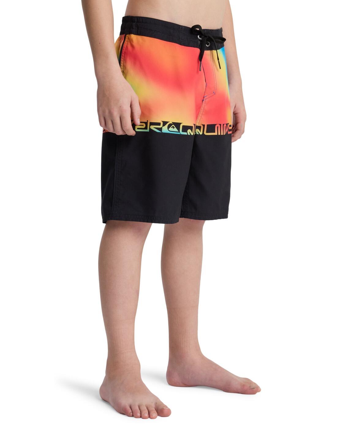 Badpak Quiksilver model BLACK WORDBLOCK EVERYDAY HALF JAM YTH 17 voor jongens 3/5