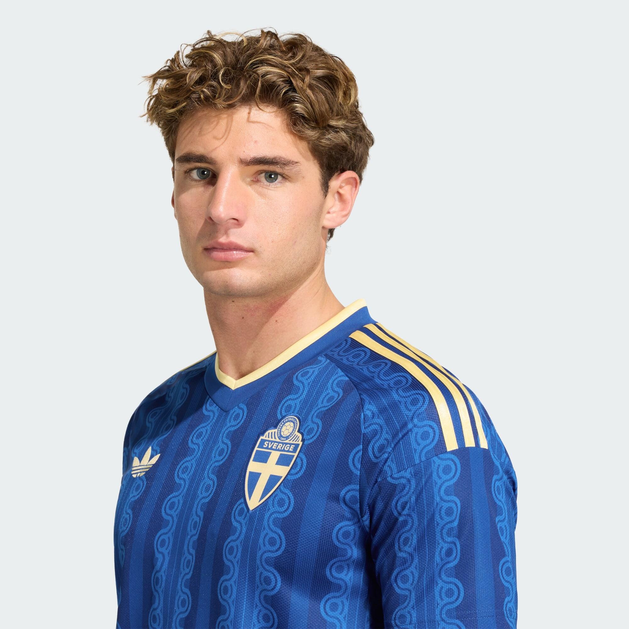 Zweden 26 Uitshirt 4/8