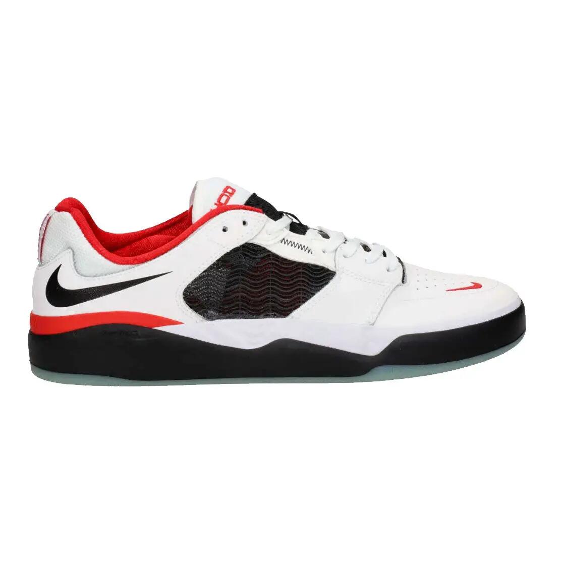 NIKE picture