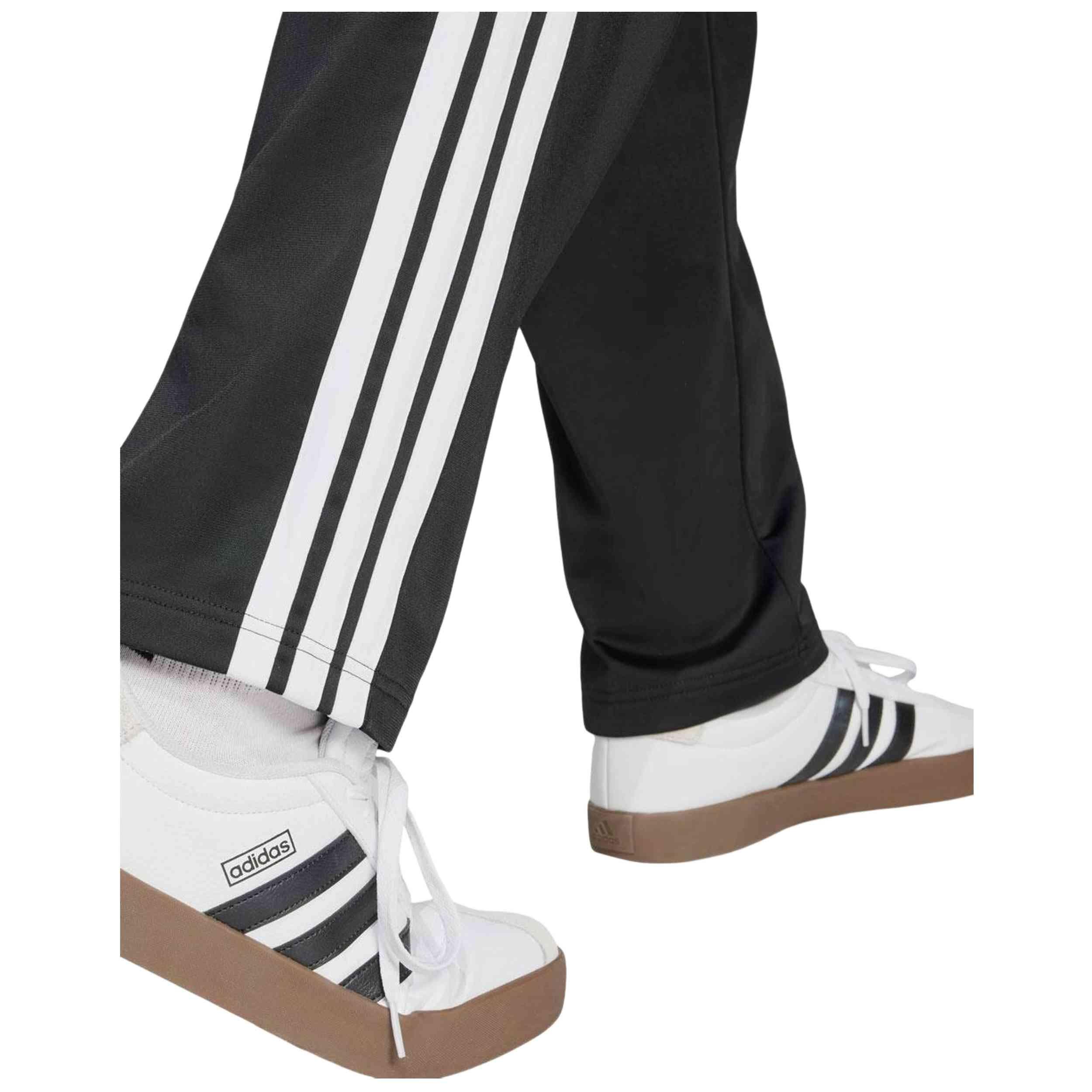 Pantaloni della tuta Adidas modello JI8802 per donne 4/5