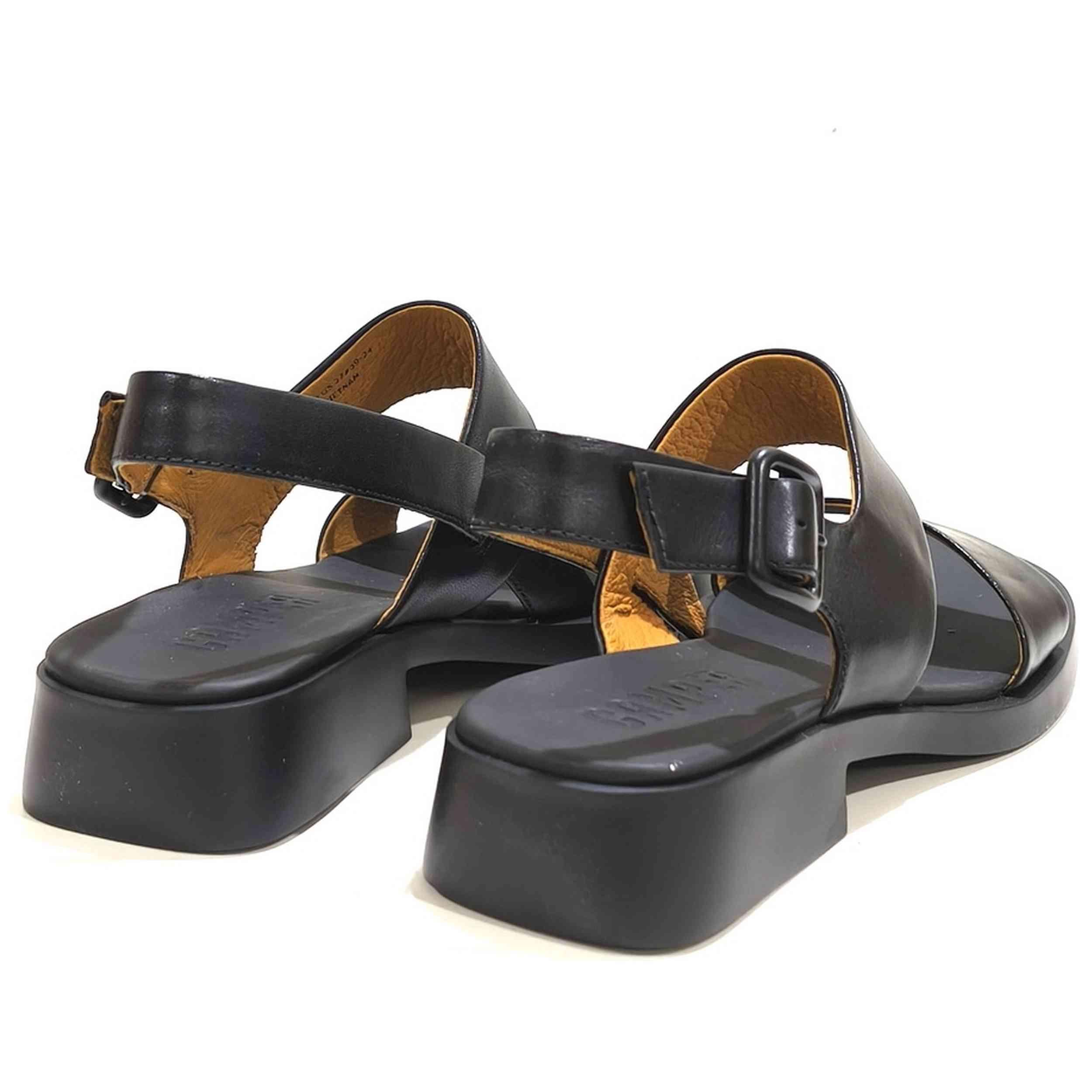 Sandales Camper modèle 121-K201486-005 pour homme 4/5