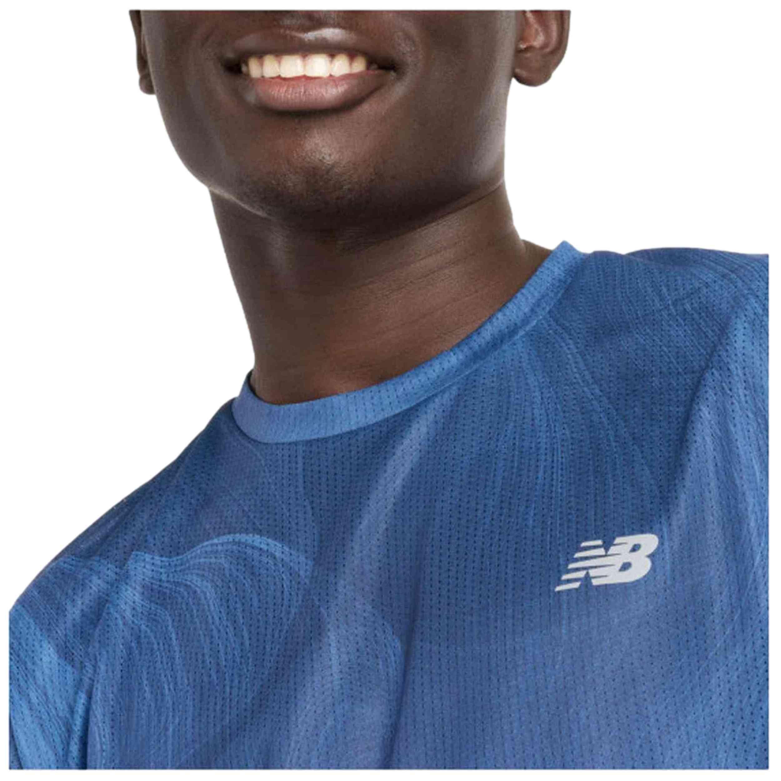 T-shirt met korte mouwen New balance model MT41254_BEU voor mannen 4/5