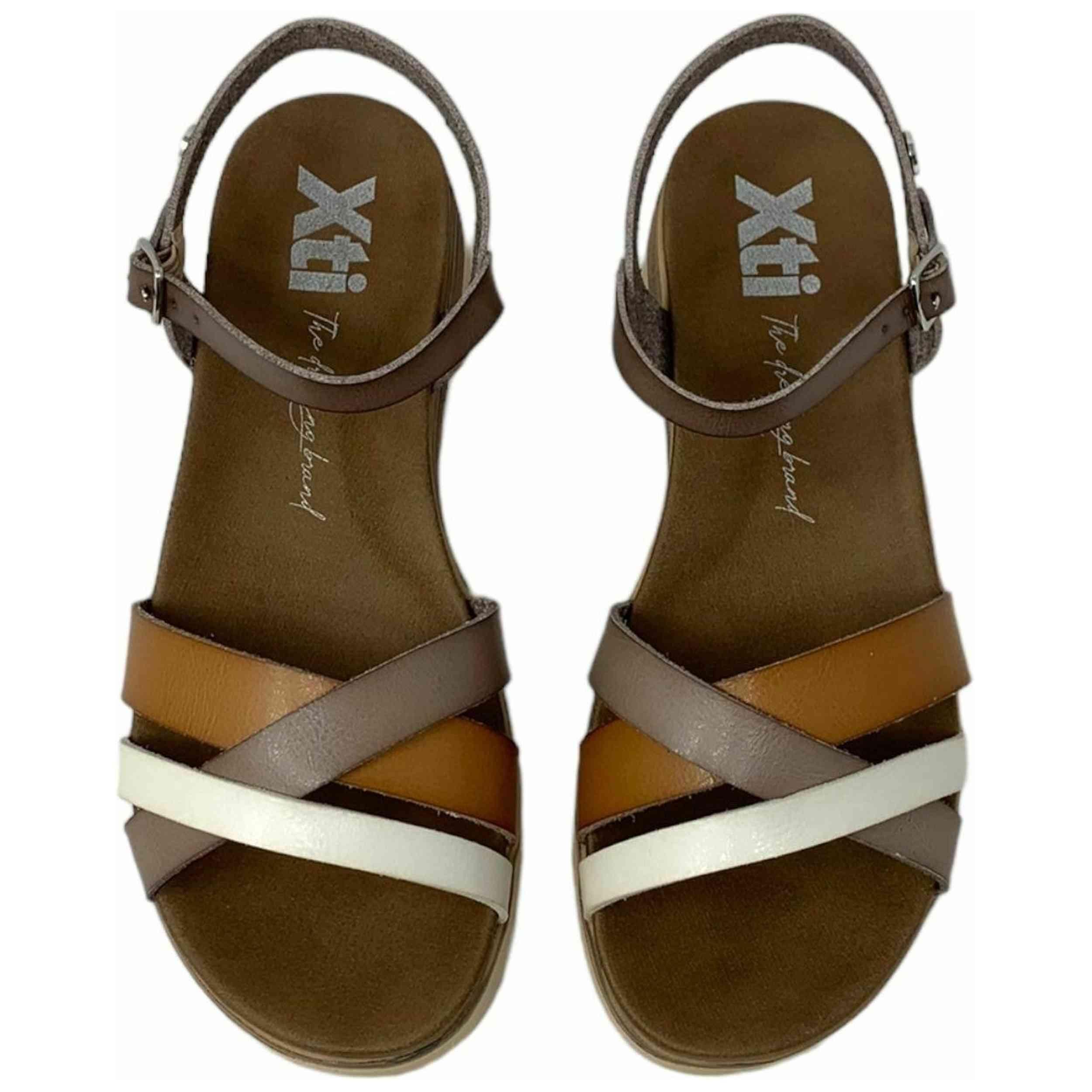 Sandales Xti modèle 681300100030 pour femmes 4/5