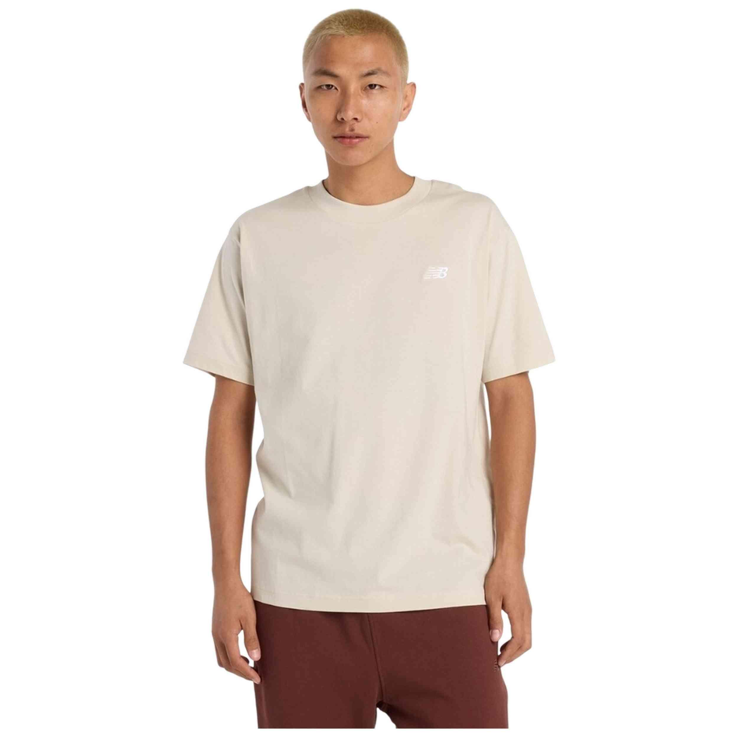 NEW BALANCE picture
