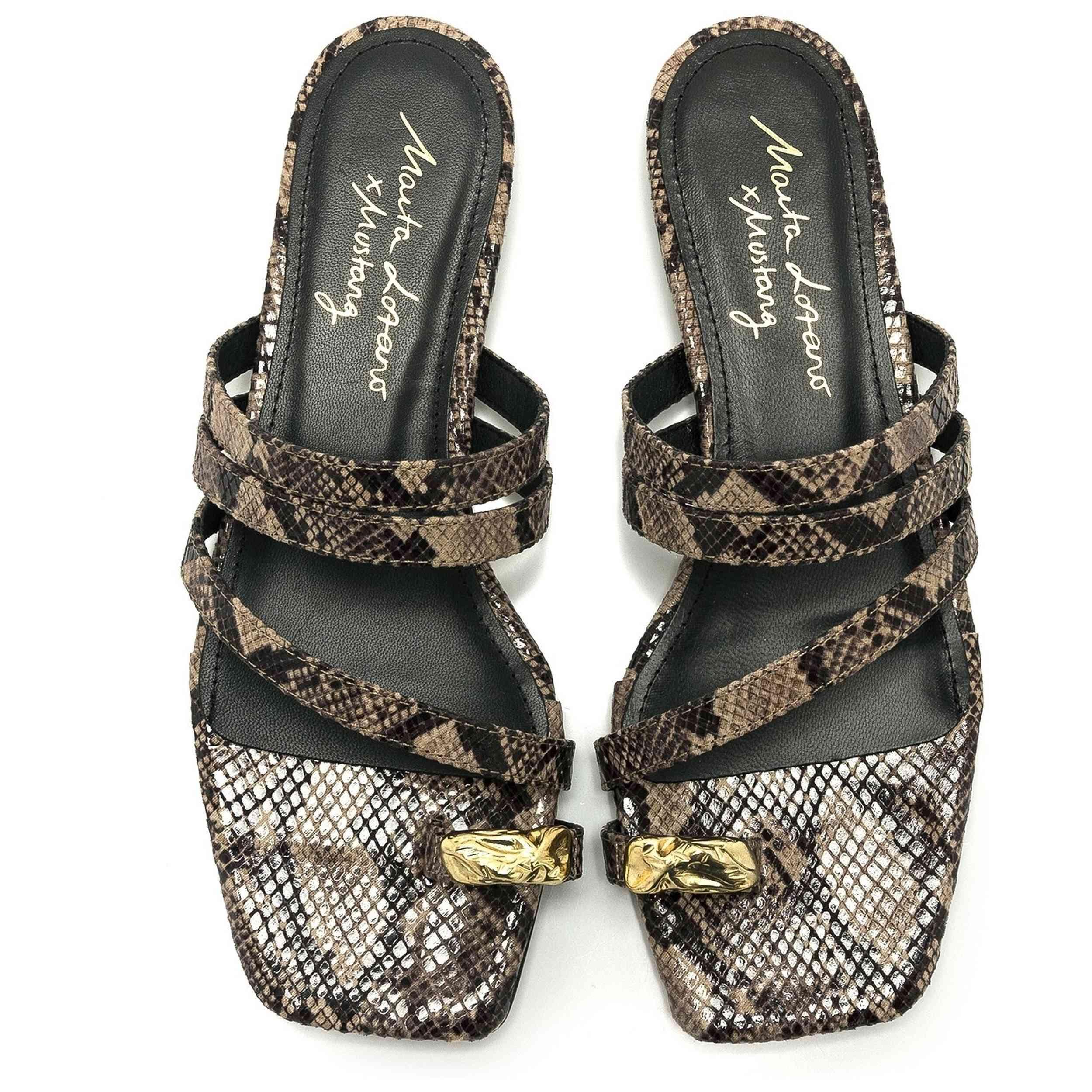 Sandalias Mustang modelo 54912-C59138 para mulheres 3/4