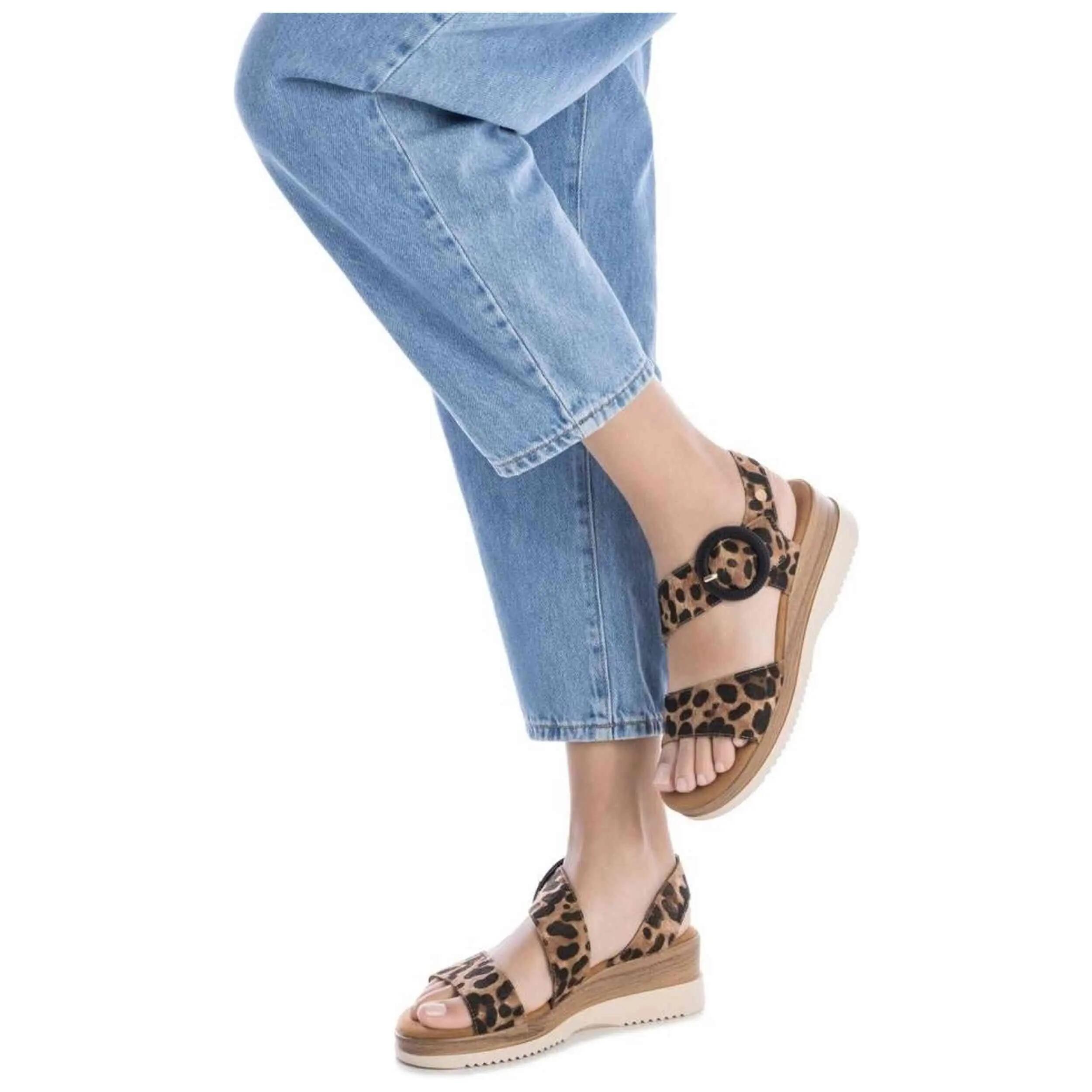 Sandalias Xti modelo 14459701 para mulheres 2/5