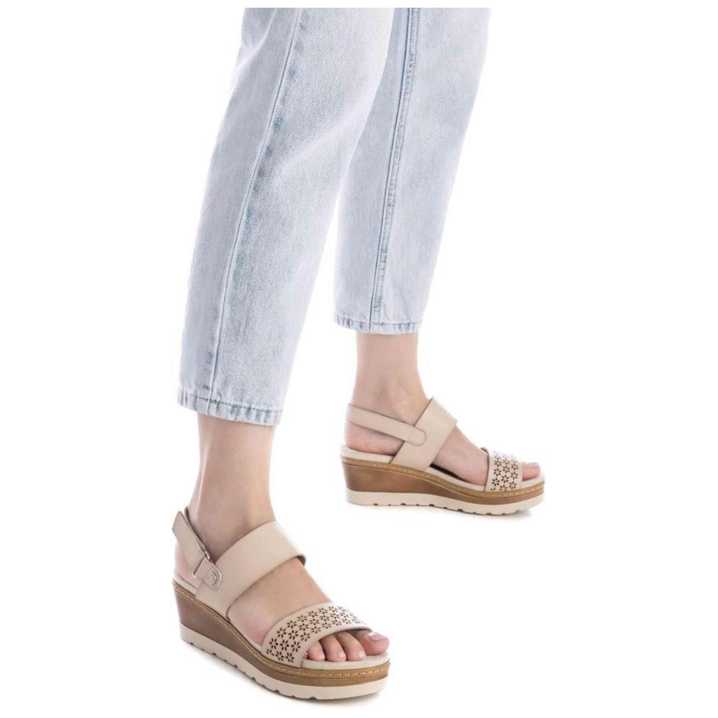 Sandales Xti modèle 172681-BEIGE pour femmes 5/5