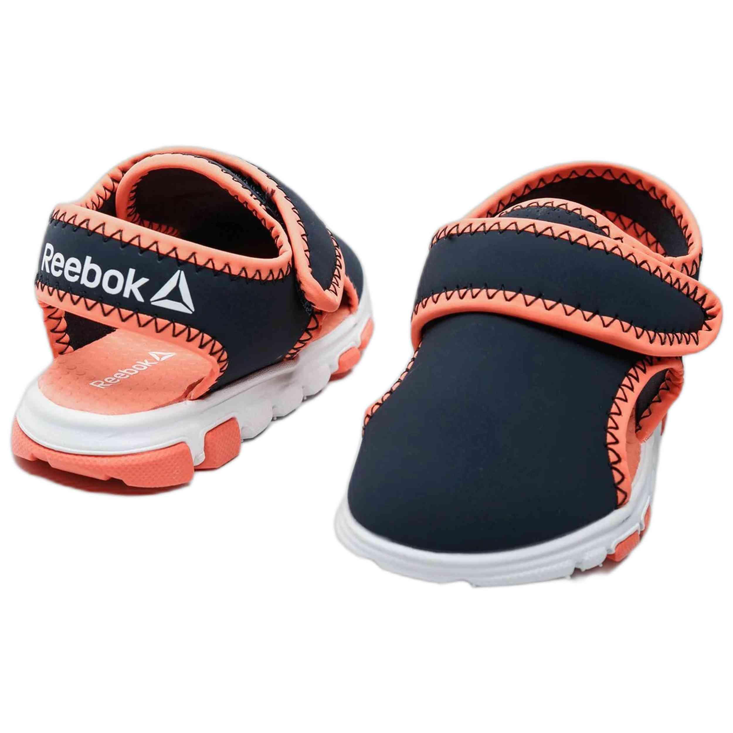 Sandales Reebok modèle CN8615 pour enfants 2/3