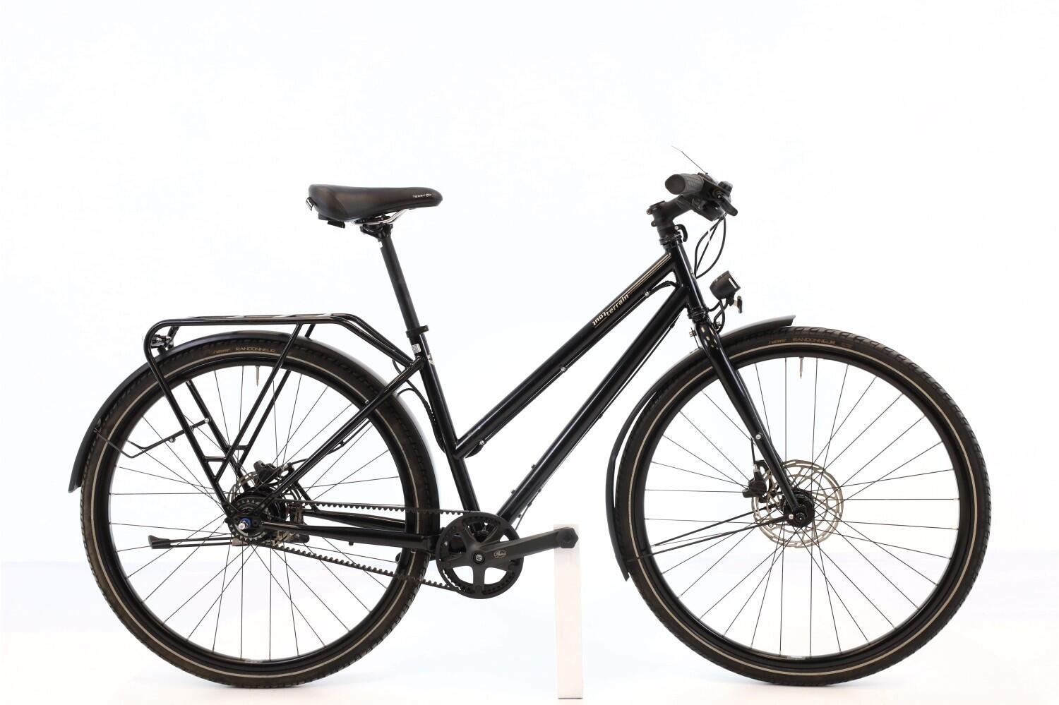 TOUT TERRAIN picture