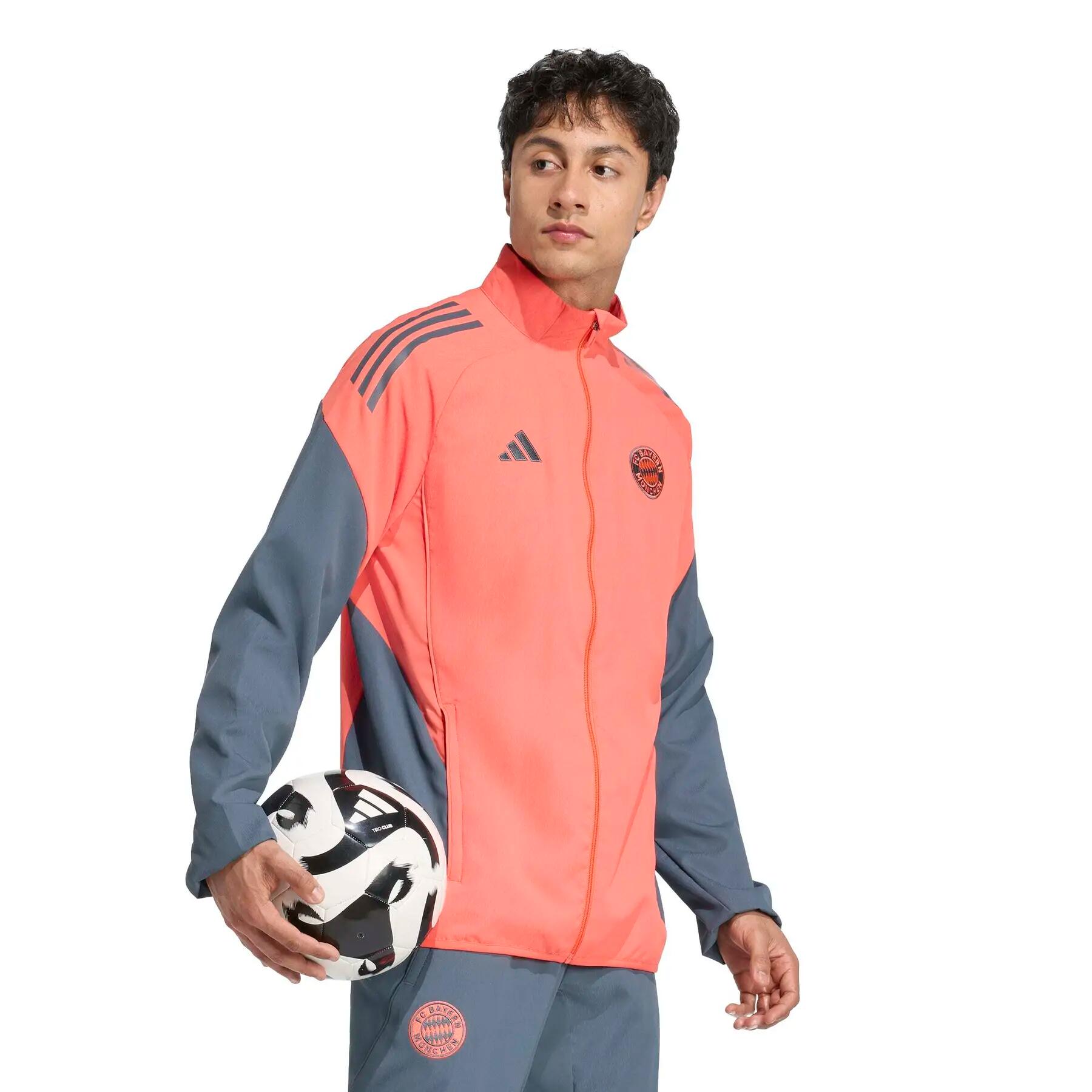 Bayern München Prematch Trainingsjacke 2025/26 4/7