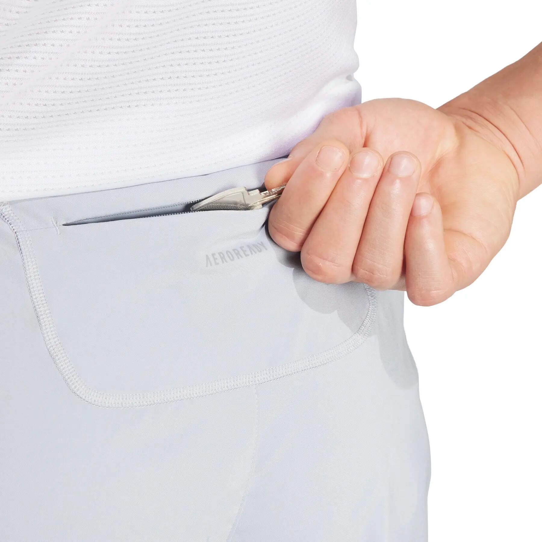 Own the Run Short 6/7