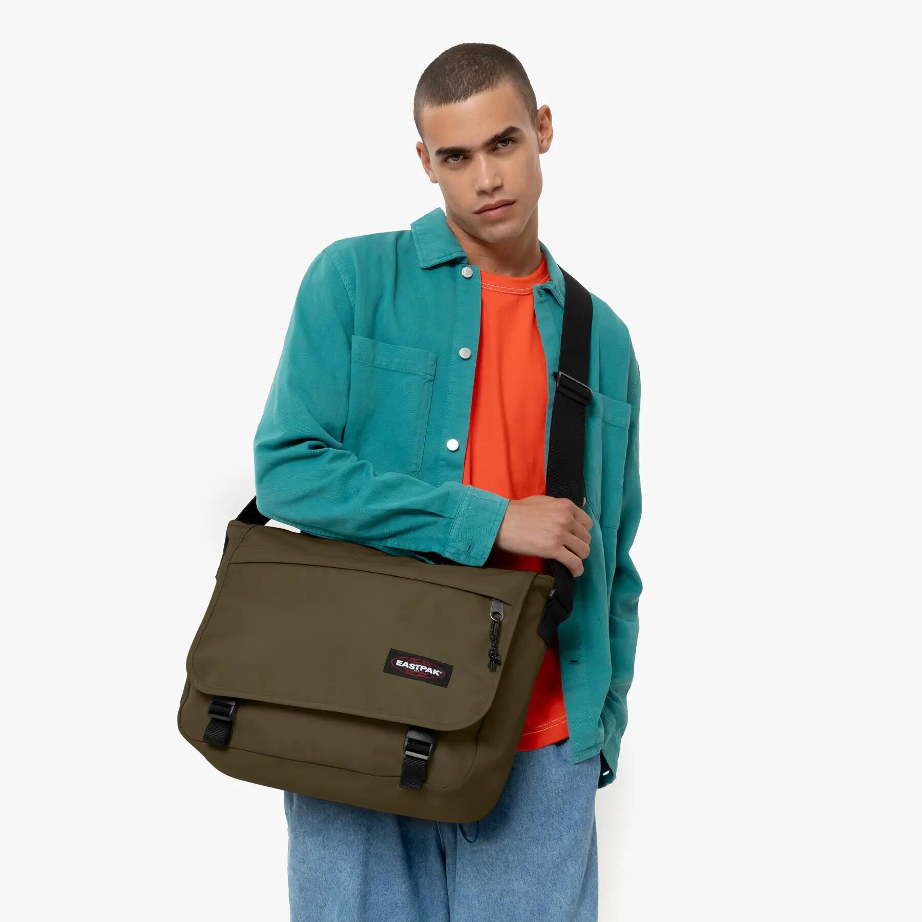 Dámská brašna na notebook Eastpak Delegate + 5/7