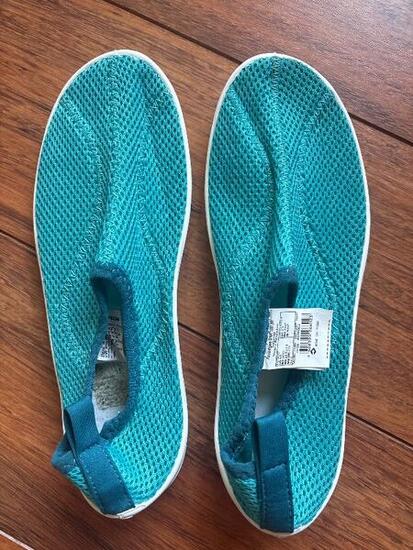 Entre Particuliers - Chaussures aquatiques Enfant, Aquashoes 100 turquo
