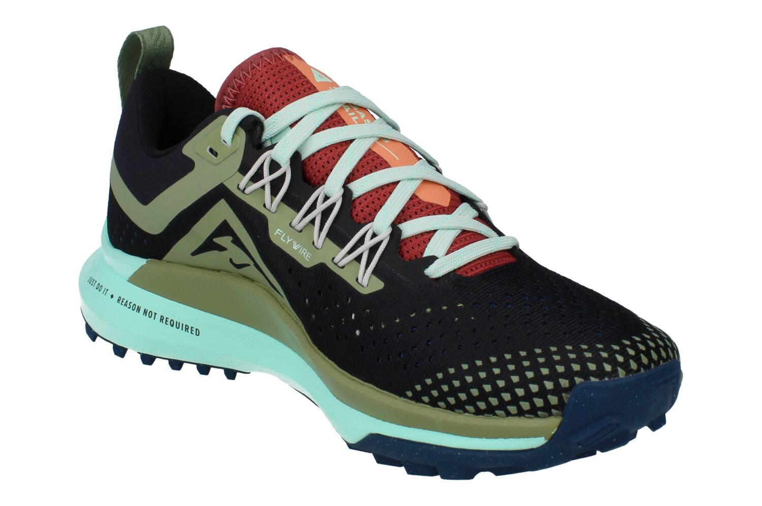 Scarpa running donna Nike W React Pegasus Trail 4 4/5