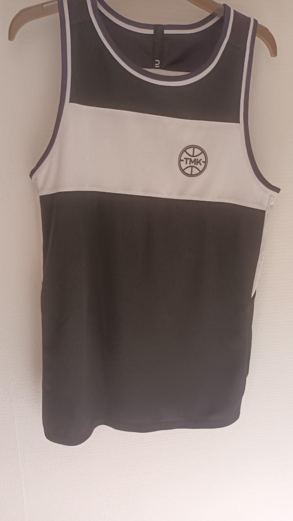 DECATHLON picture