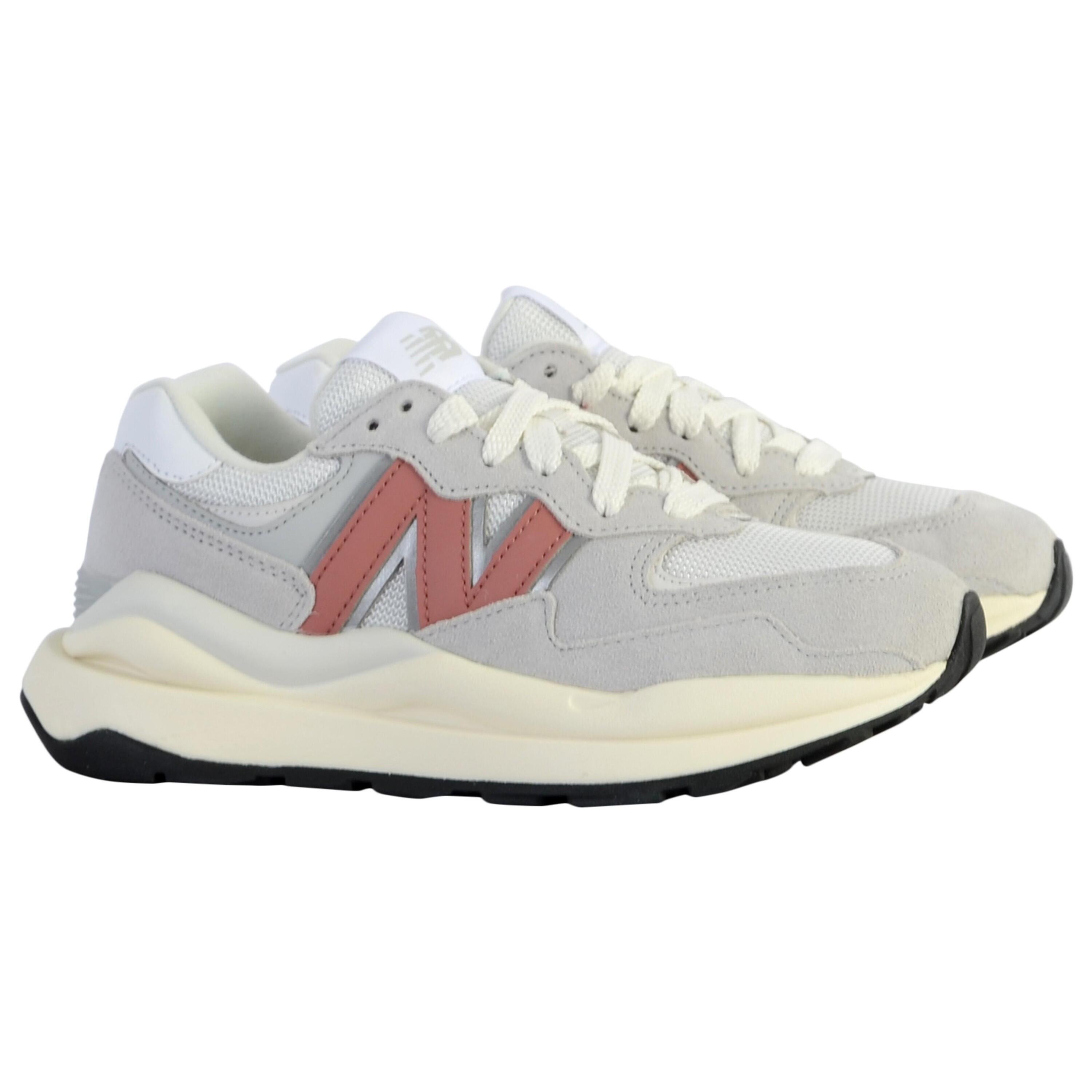 Basket Cuir New Balance 5740 - Femme 3/7