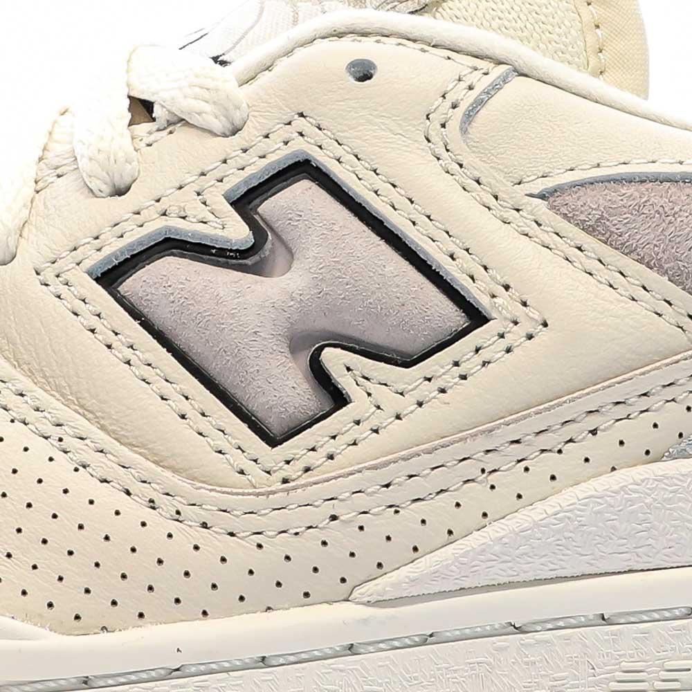 Baskets Blanches/Gris Femme New Balance 550 7/7