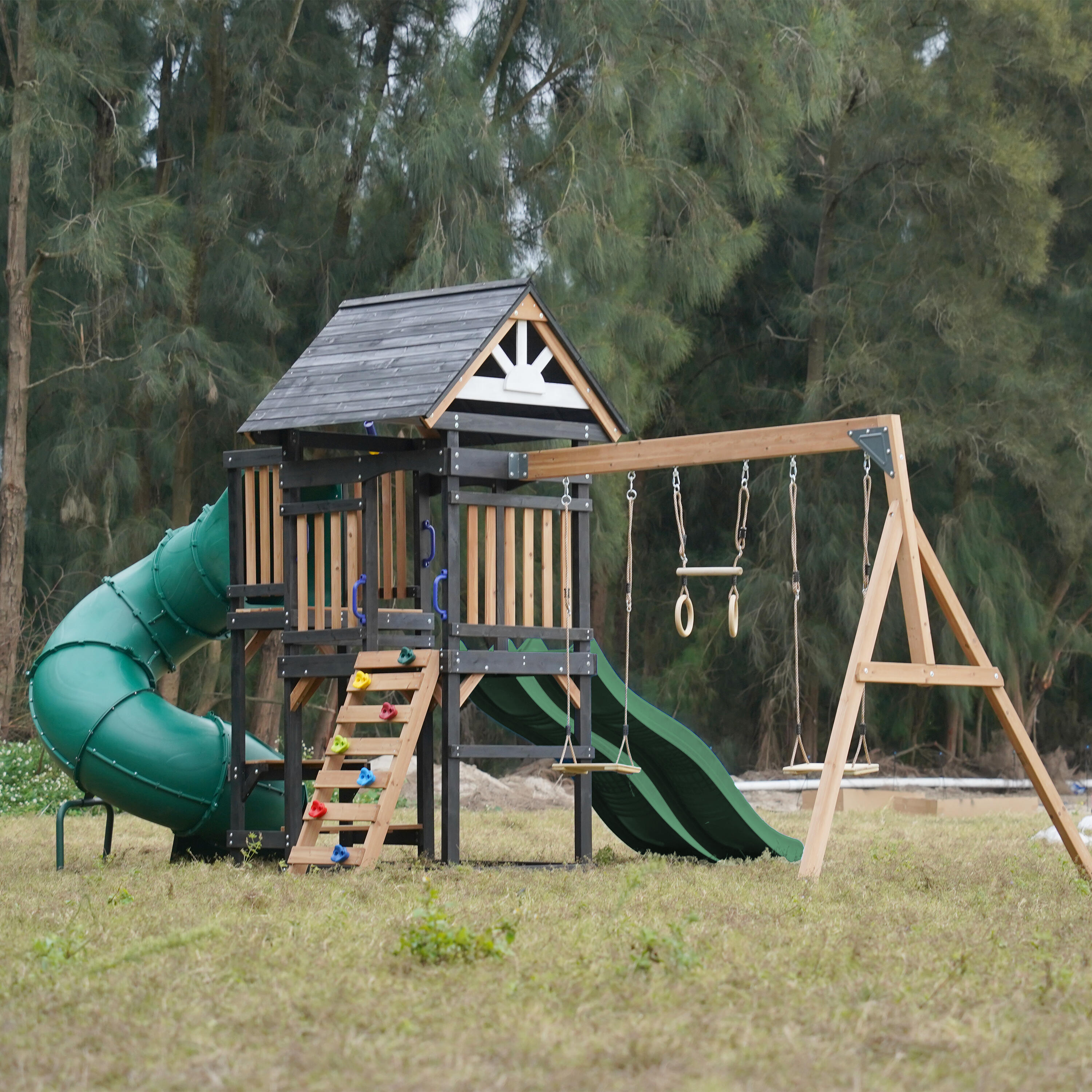 Spielturm - AXI Cody - 2 Schaukeln, Toboggan Röhrenrutsche - Grün 6/7