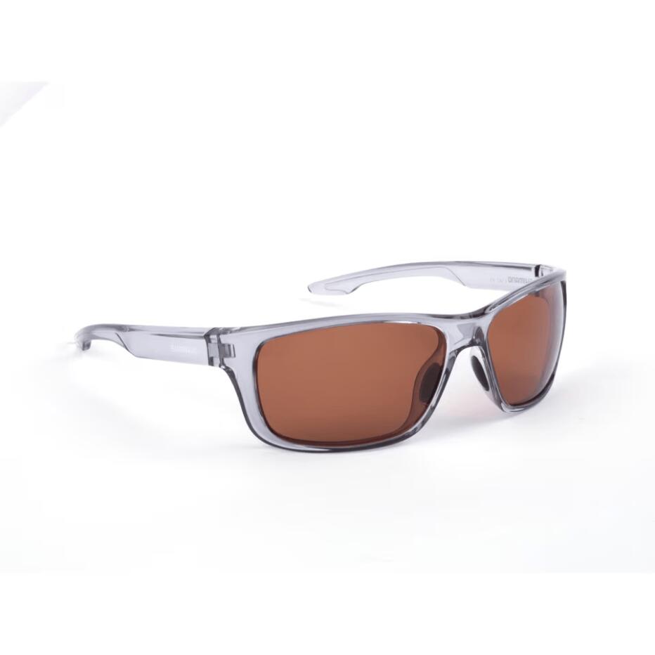 PRADA : Lunettes de soleil, modèle homme, monture en métal noir. Présentées dans leur