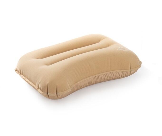 Naturehike Inflatable camping pillow - Neck support 1/7
