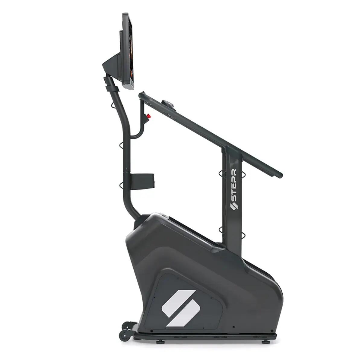 Classic+ Stair Climber 27" HD Touchscreen 3/7