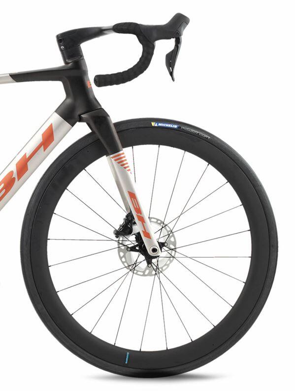 Bicicleta Carretera Bh Rs1 4.5 (2026)blanco-naranja-marron 2/3