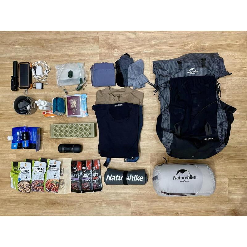 Rucsac trekking Rock Series 40+5L