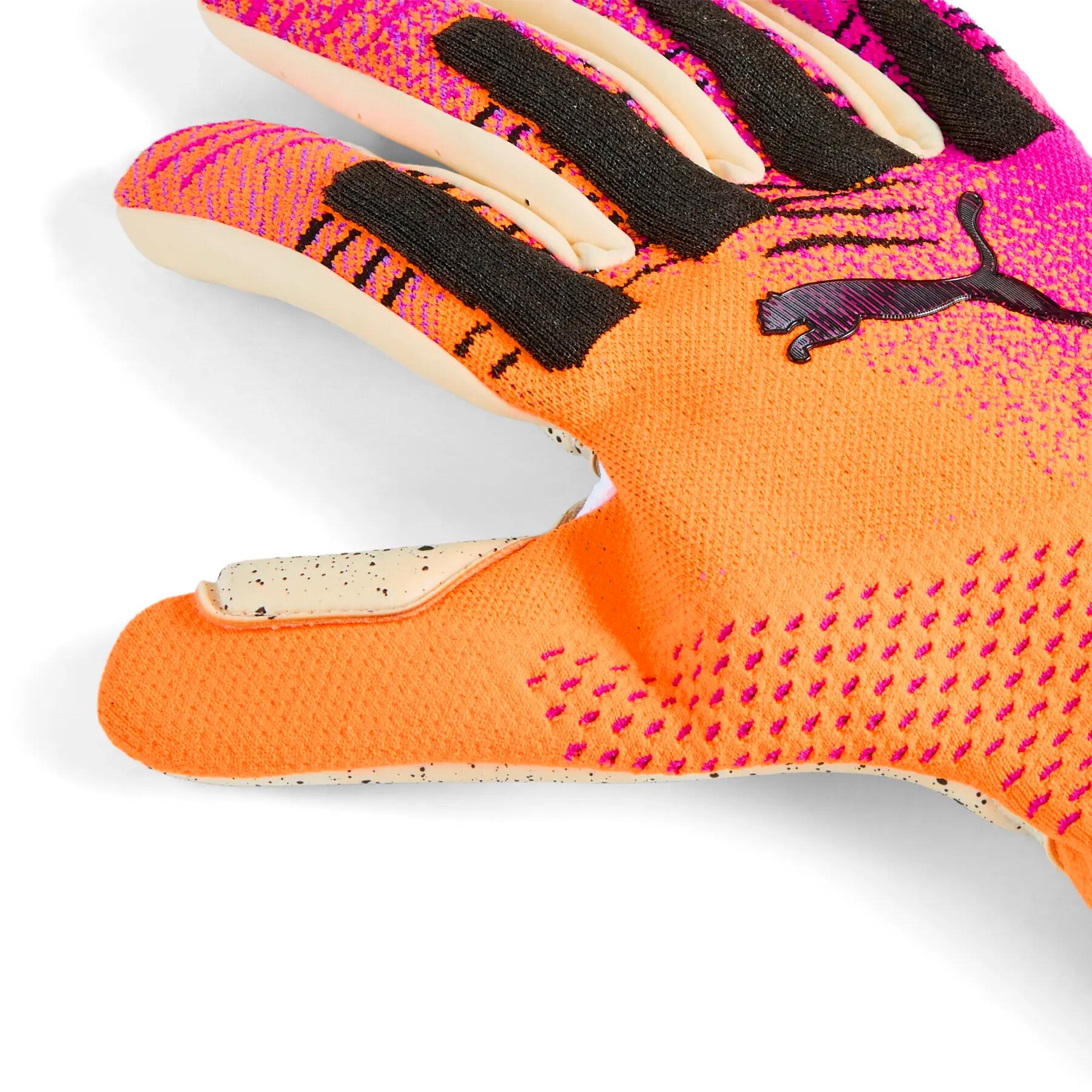 FUTURE Ultimate NC Fußball Torwarthandschuhe Unisex PUMA 3/4