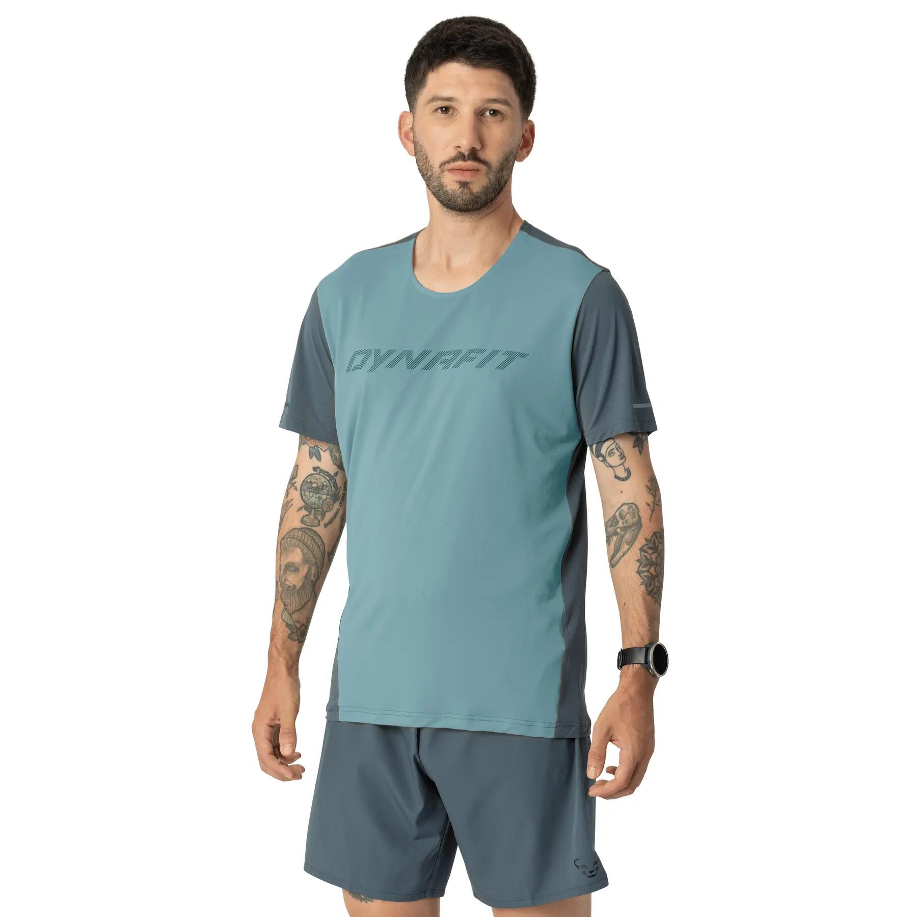 T-shirt Dynafit Homme – Gris, Manches Courtes, Running Logo – Taille S, état Correct