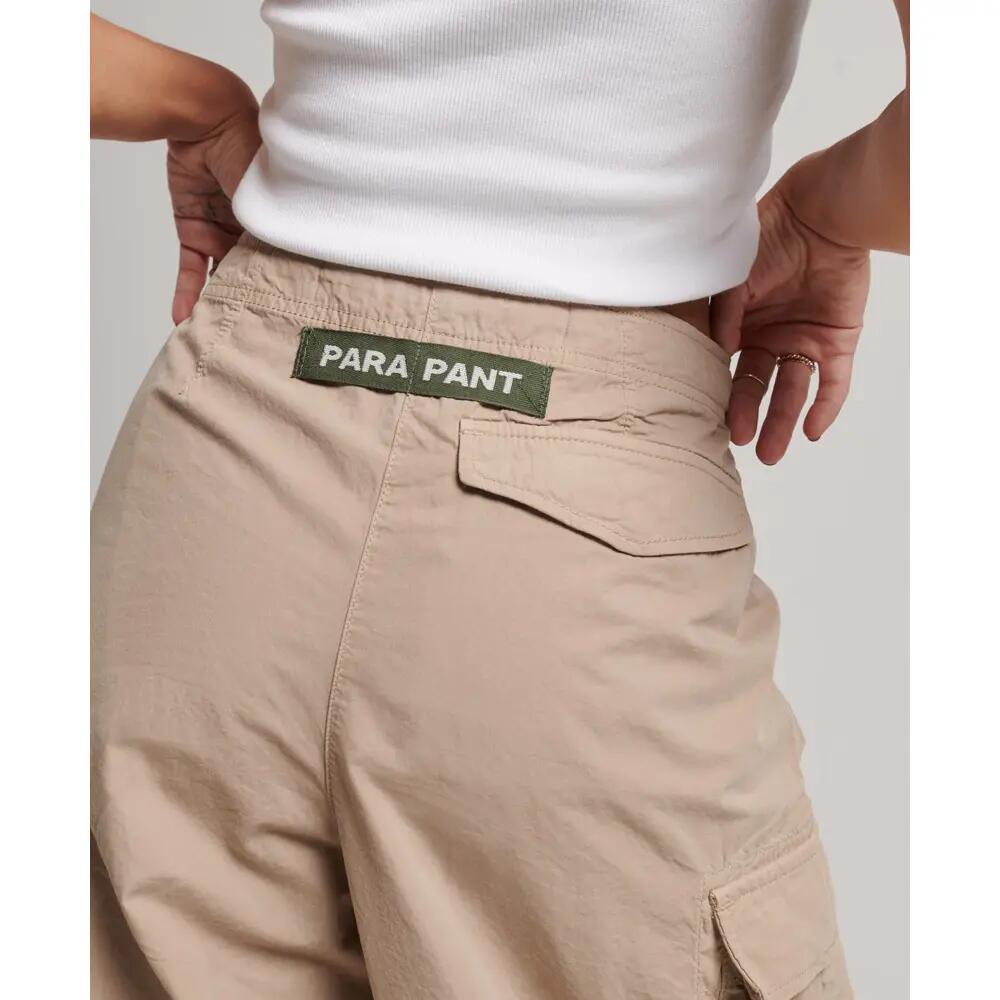 Pantaloni paracadute larghi da donna Superdry 6/7