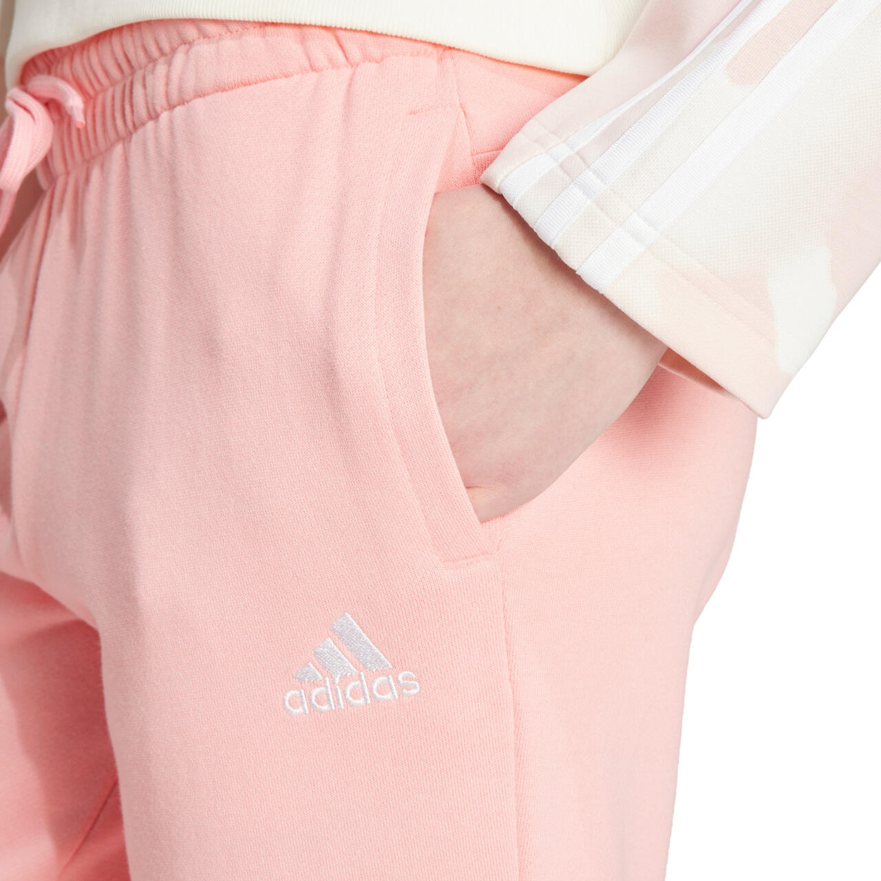 Adidas Linear French Terry Cuffed damesbroek 5/6