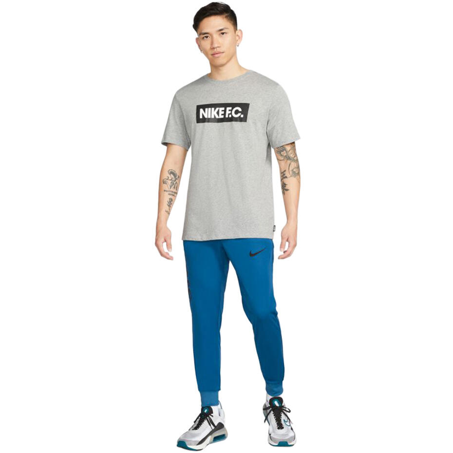 Nike NK Df FC Libero Pant K Herrenhose 3/7