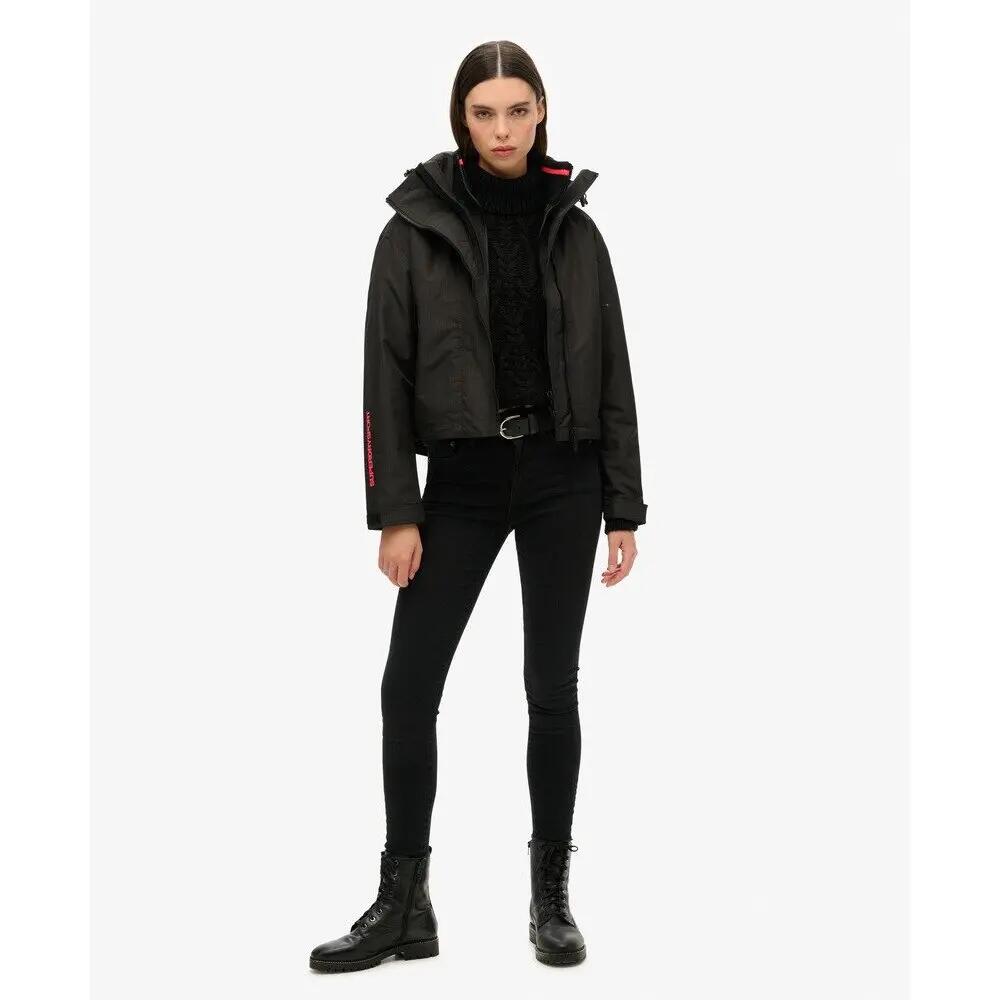 Coupe-vent à capuche brodée femme Superdry SD 4/7