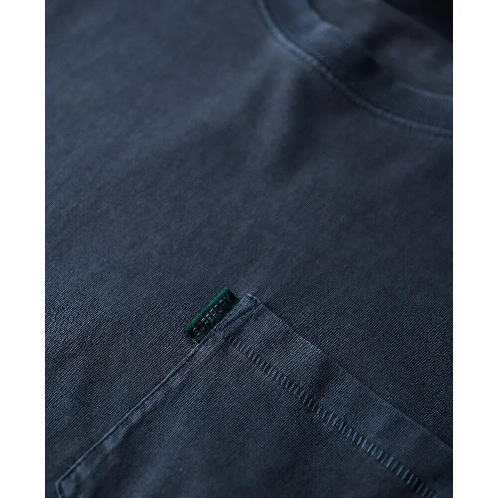 Camiseta com bolso essencial lavada 6/6