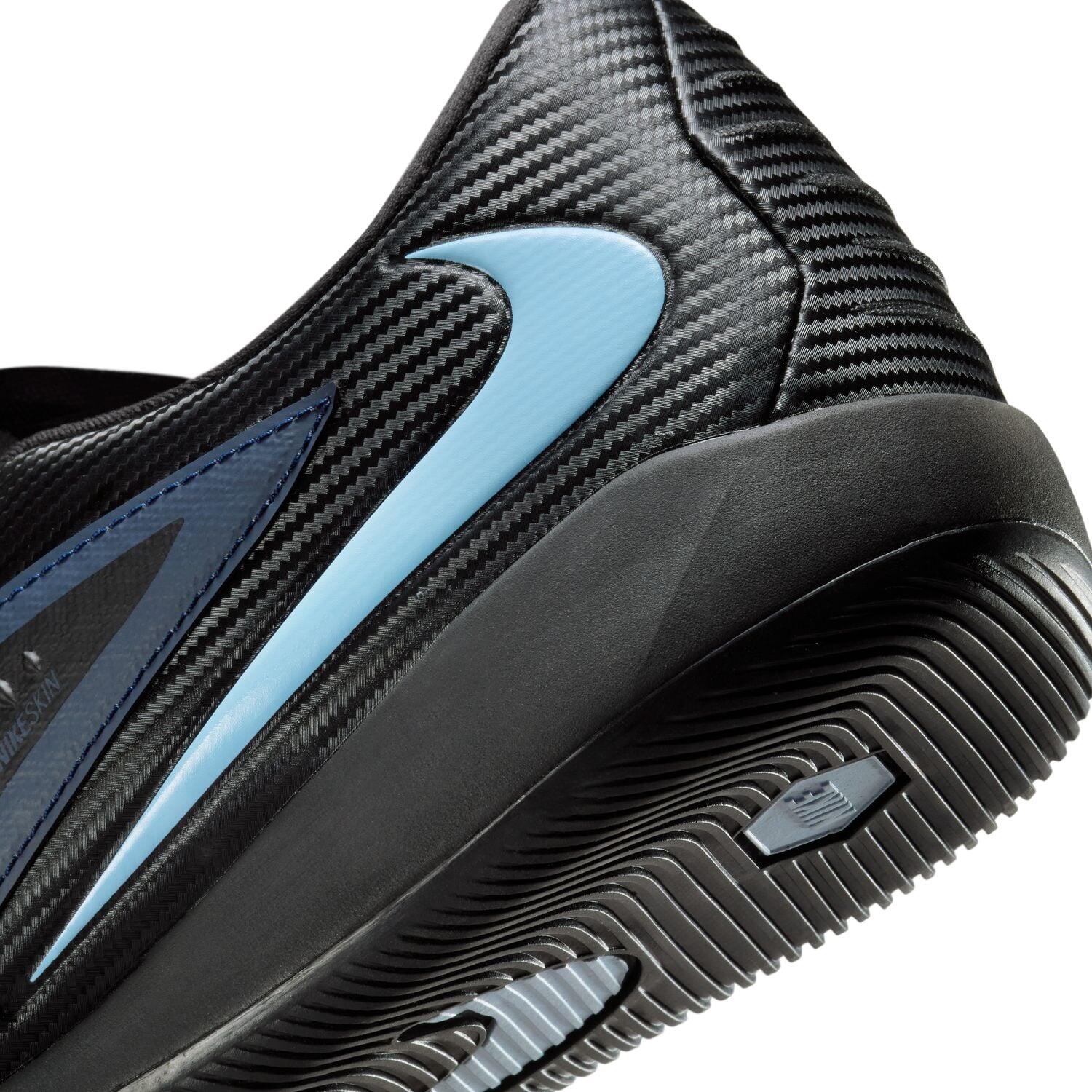 Scarpe da calcio Nike Phantom 6 Low Acad IC 4/7