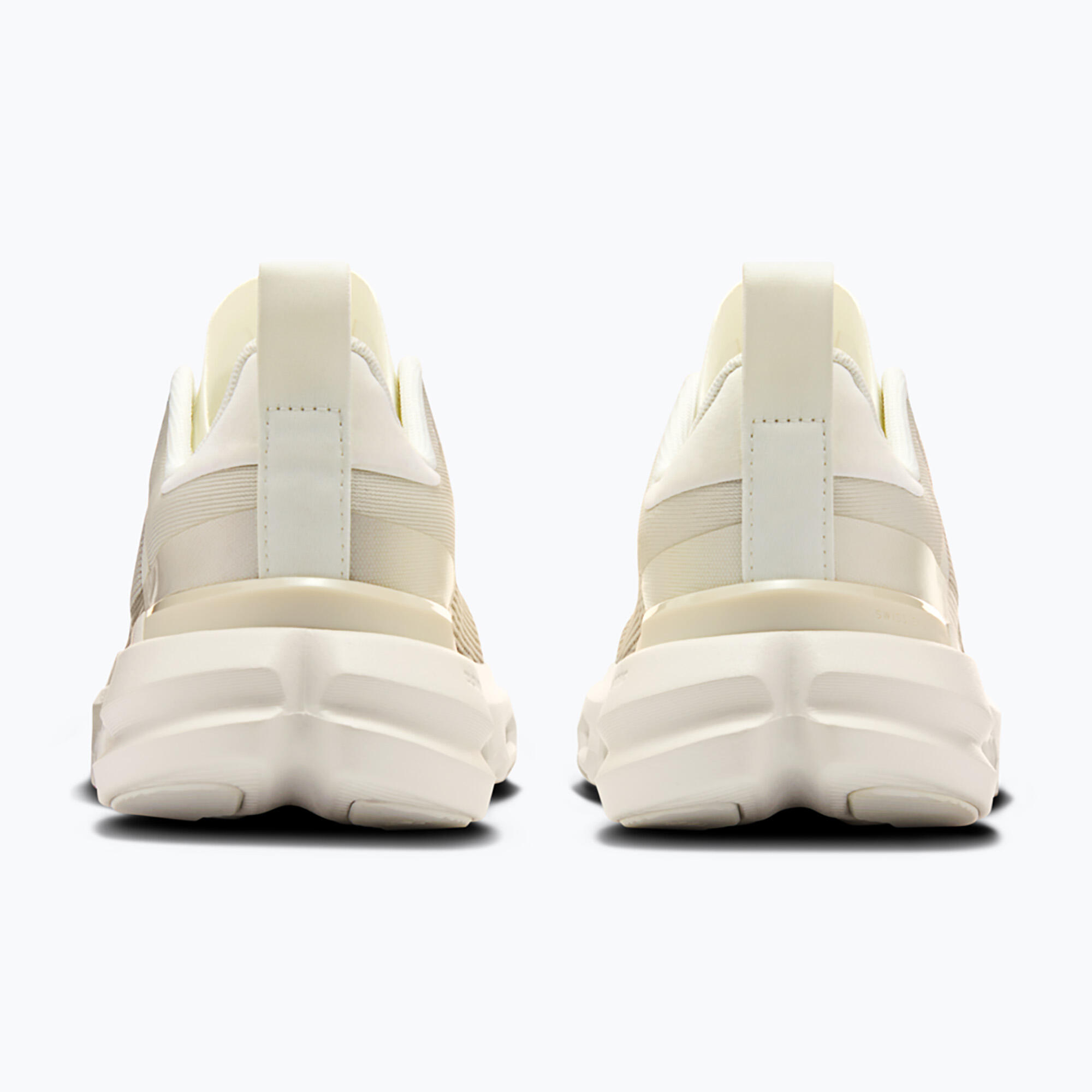 Chaussures d'entraînement pour femmes On Running Cloudpulse Next blanc/glace 4/7