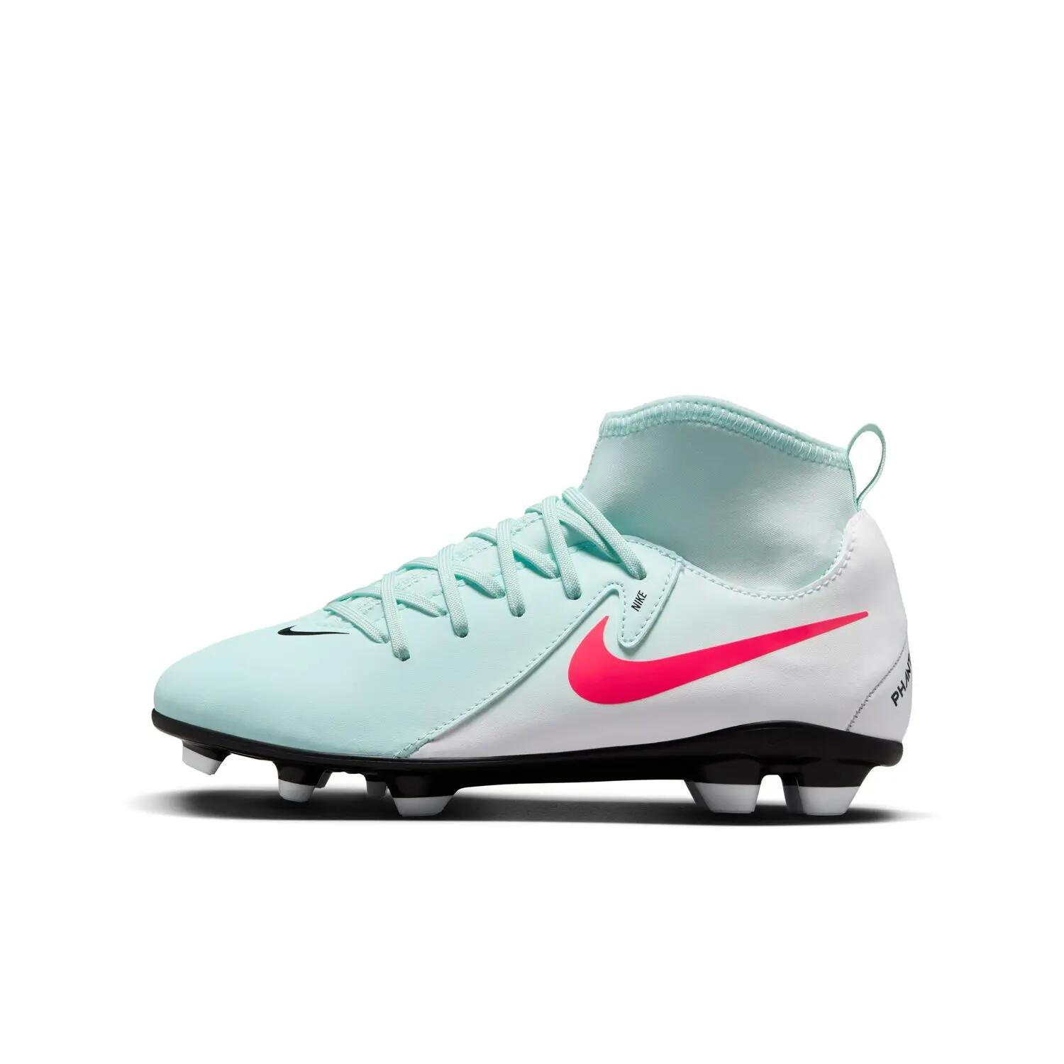 NIKE picture