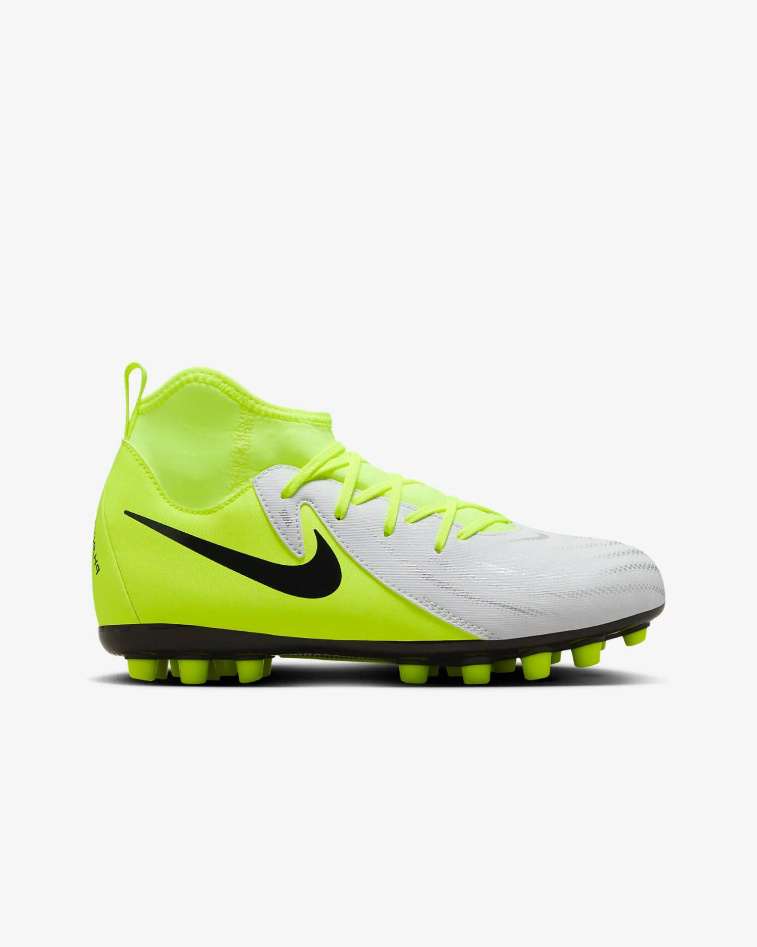 NIKE picture