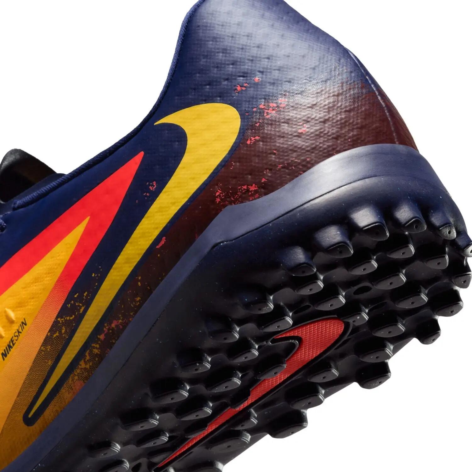 Futballcipő Nike Phantom 6 Low Academy TF Erling Haaland 4/10