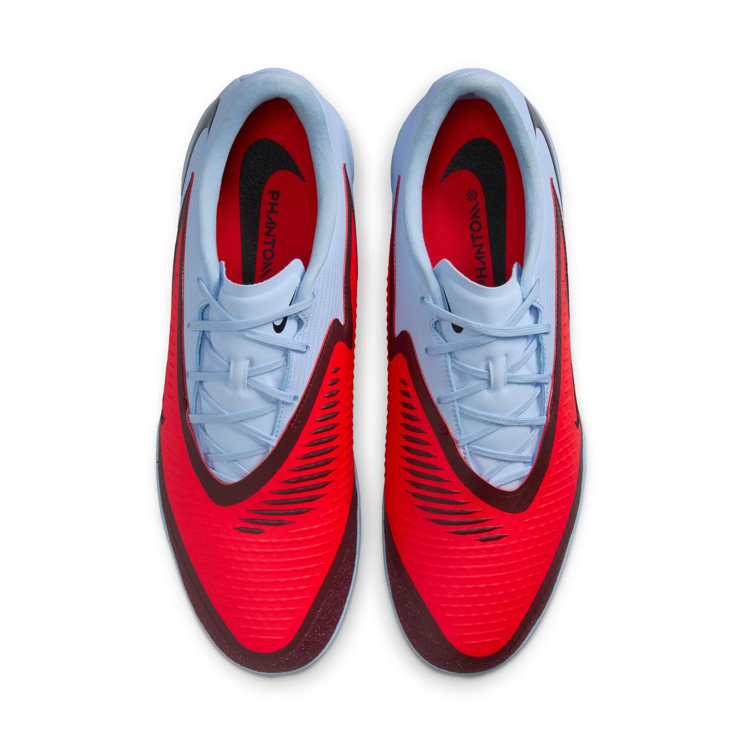 Buty piłkarskie Nike Phantom 6 Low Academy IC 5/7