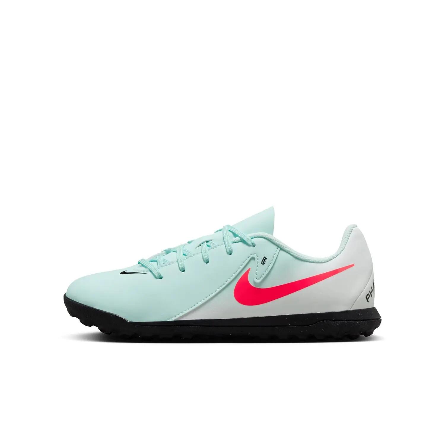 NIKE picture